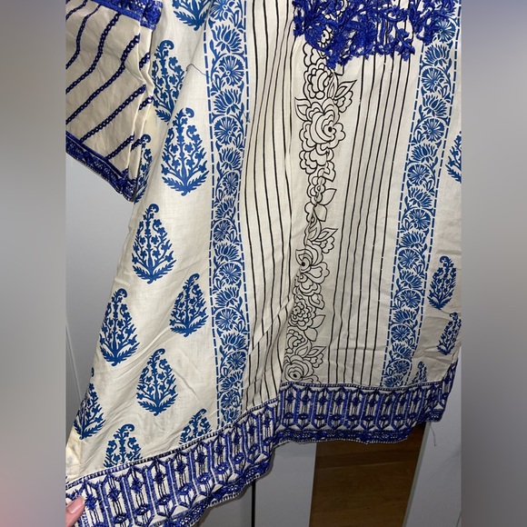 Dress - Picture 4 of 16